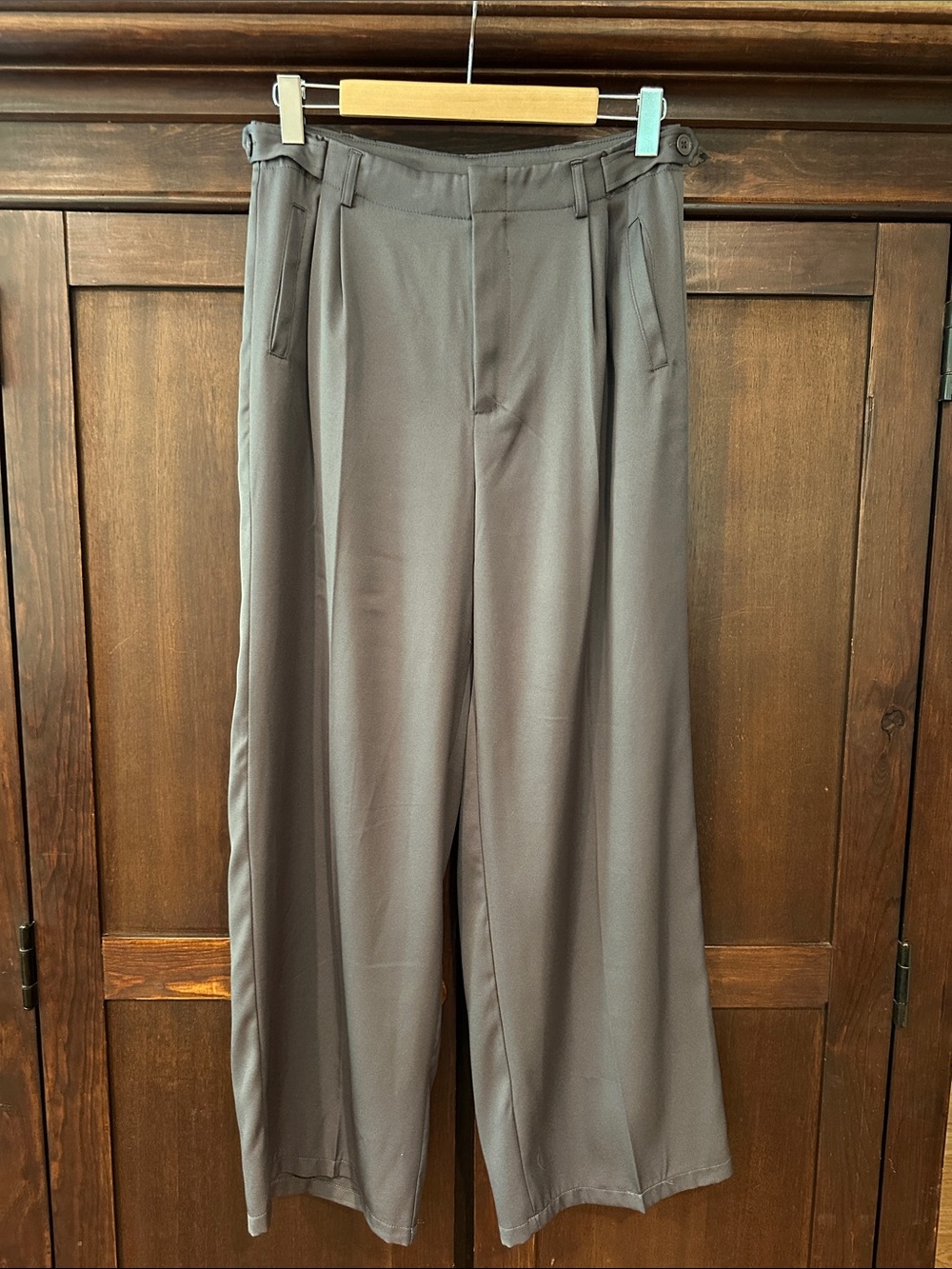 SHEIN • women’s wide leg trouser pants • slacks • adjustable waist • Brand New